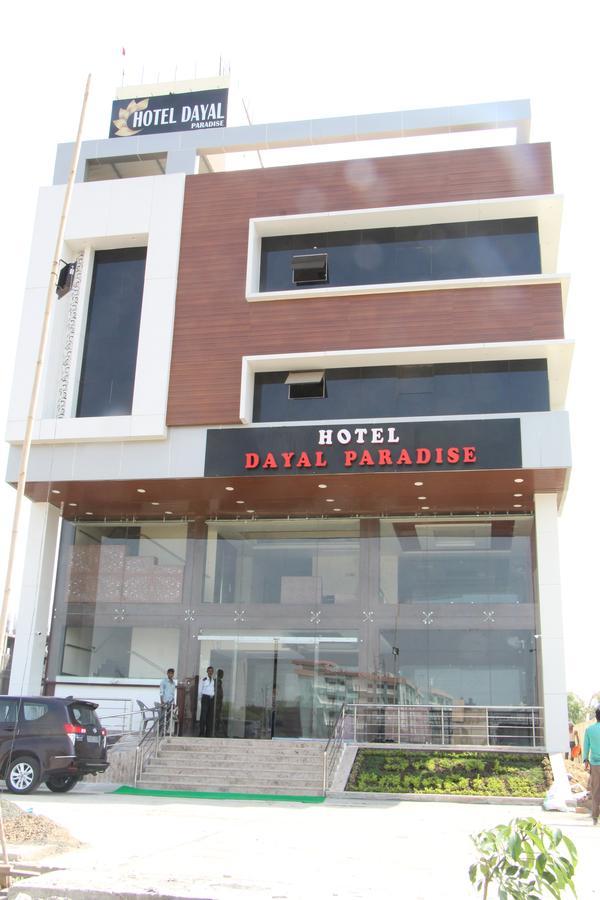Hotel Dayal Shree Paradise Bhopal Bagian luar foto