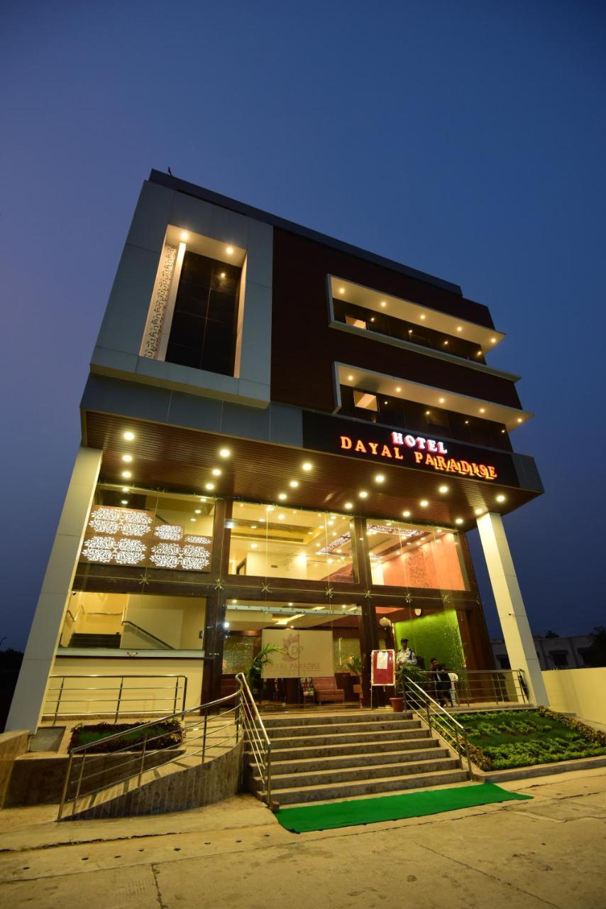 Hotel Dayal Shree Paradise Bhopal Bagian luar foto